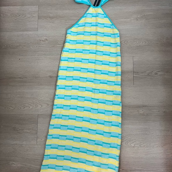 TURQUOISE CONTRAST TEXTURED KNIT CUT OUT HALTERNECK MAXI DRESS Size Medium - Picture 6 of 9